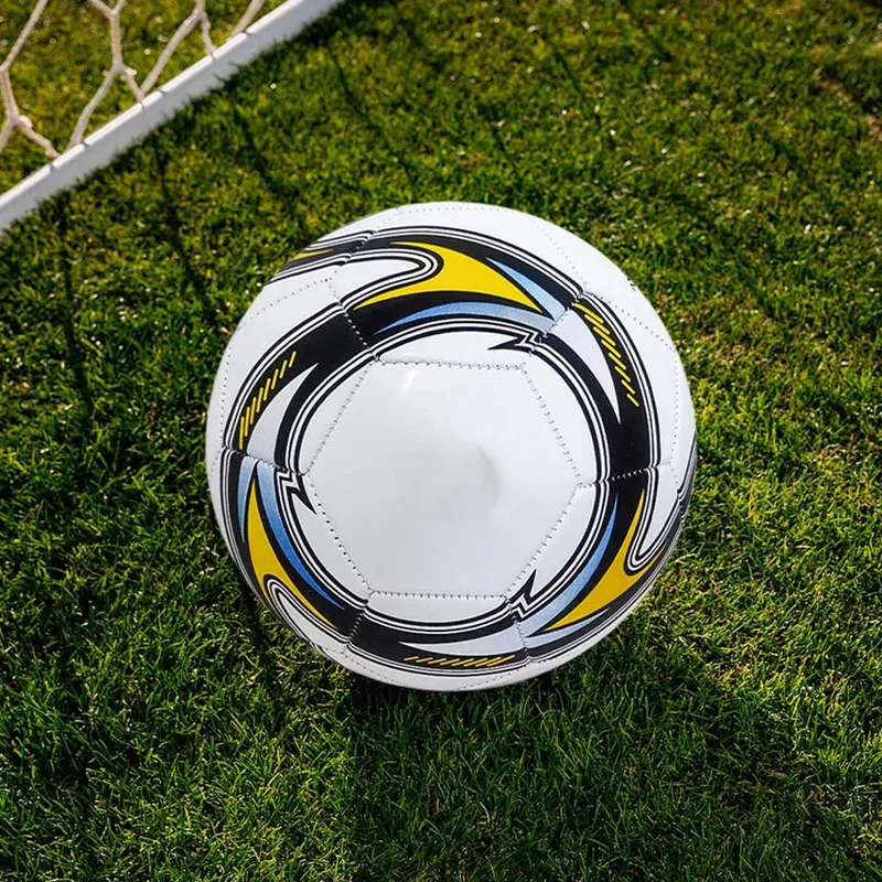 Voetbal Maat 5 – Slijtvast met Antislip en Stevig Ontwerp