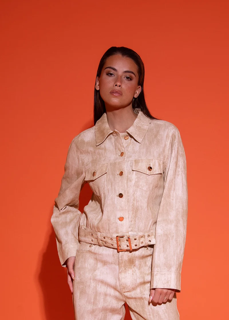 Studio Amaya Solene jasje denim met ceintuur beige