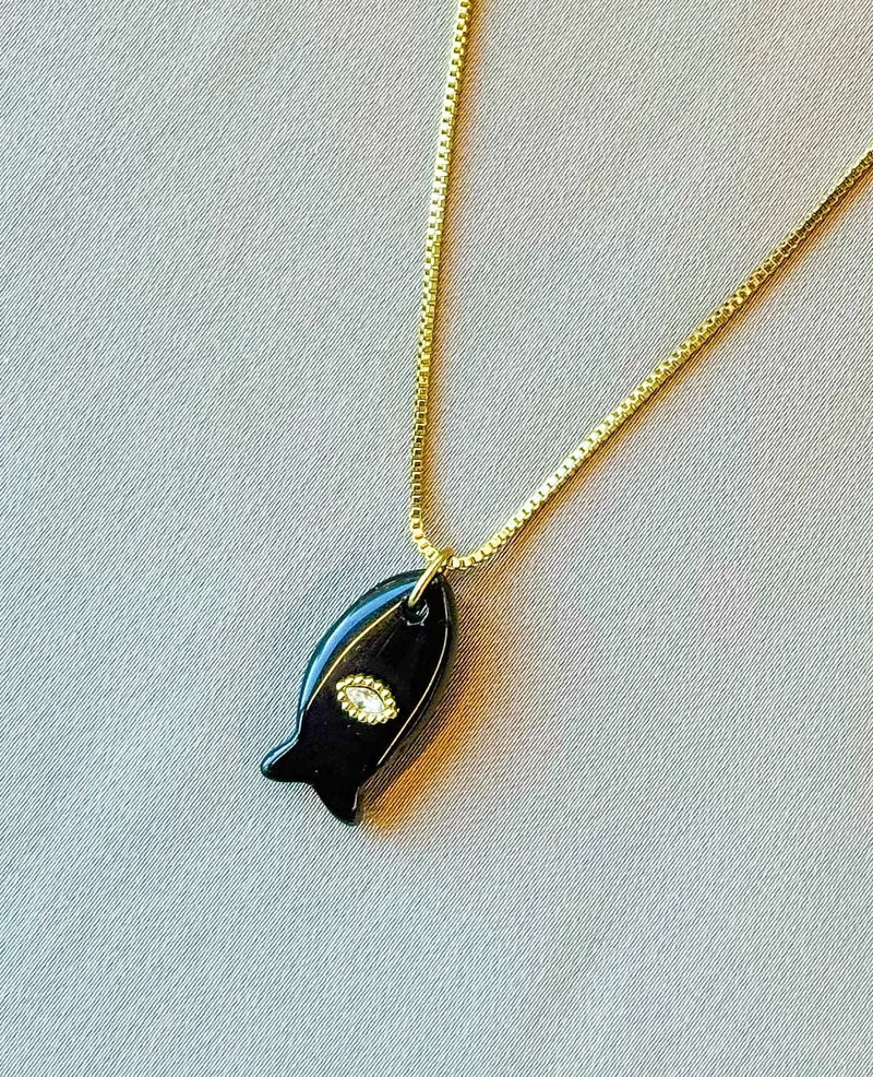 Necklace Fish Charm | Goud / Zwart