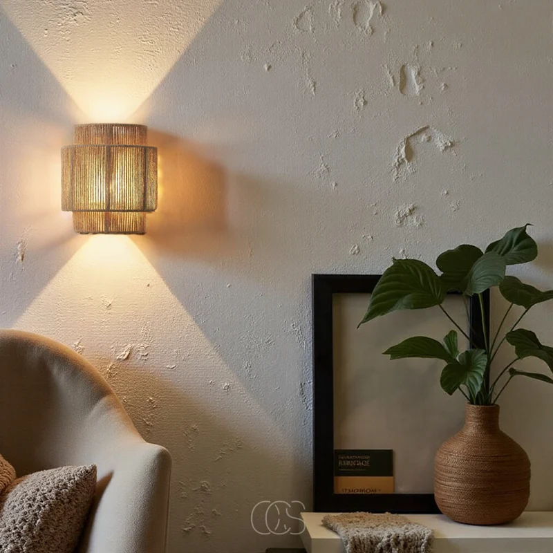 Rieten Wandlamp – Handgevlochten Design met E27 Fitting & Warm Lichteffect
