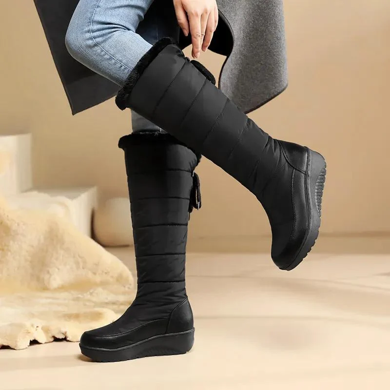 Solvéra Kniehoge Winterlaarzen Dames – Warm, Stijlvol & Met Bontvoering