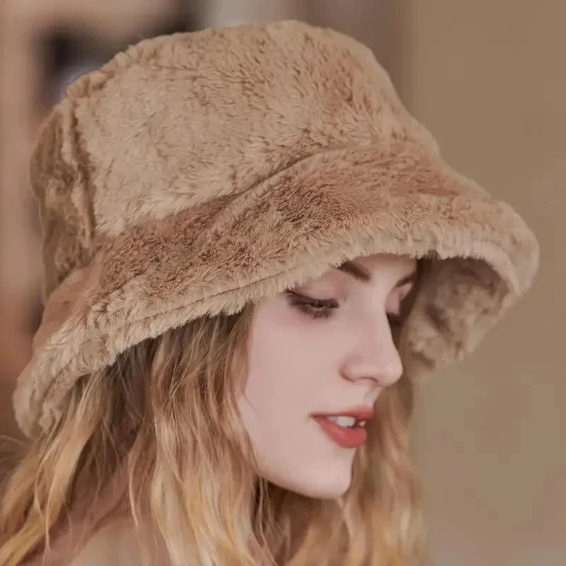Trendy warm women's fur hat